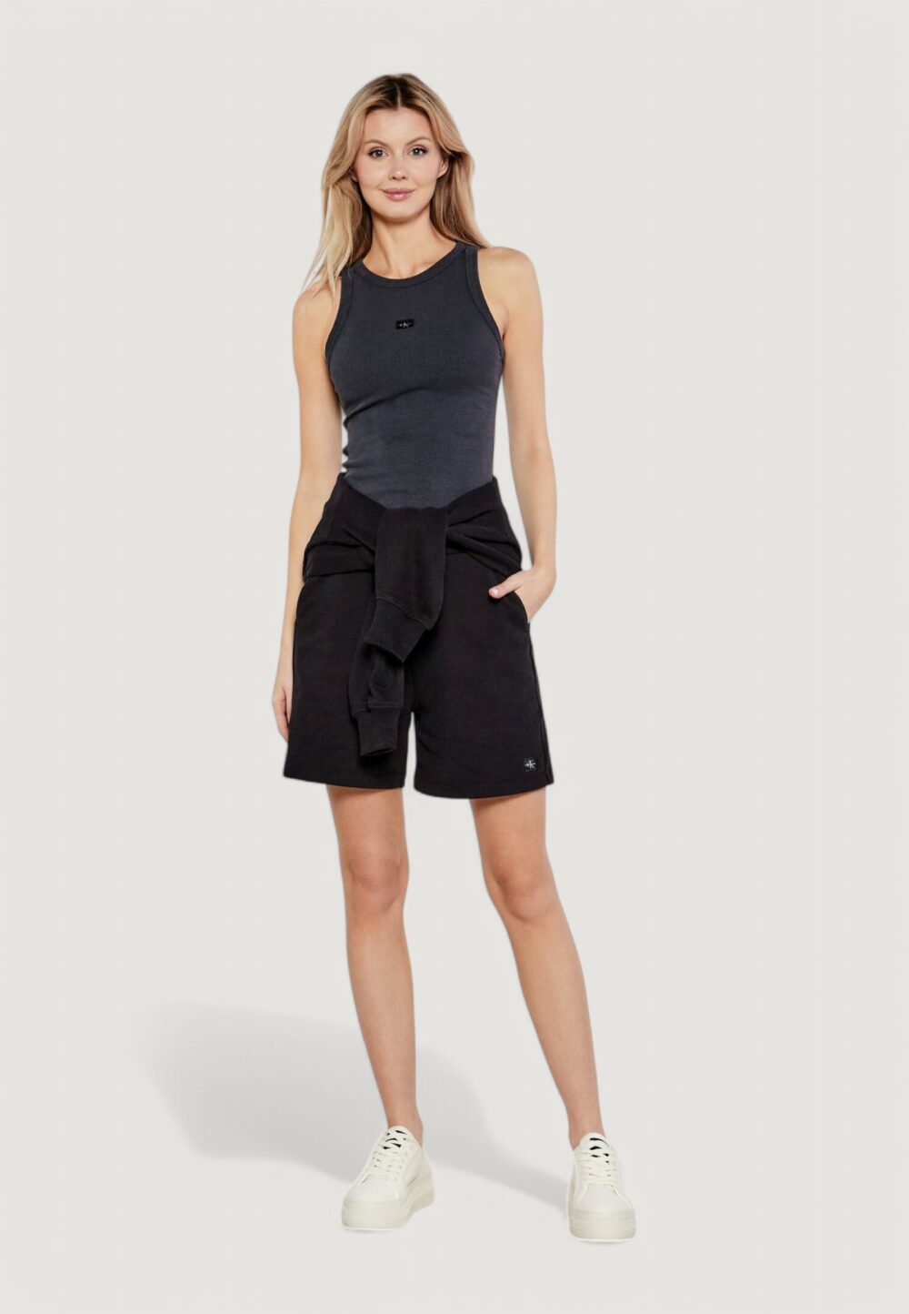 Canotta Calvin Klein Jeans washed woven label Grigio Scuro - Foto 3
