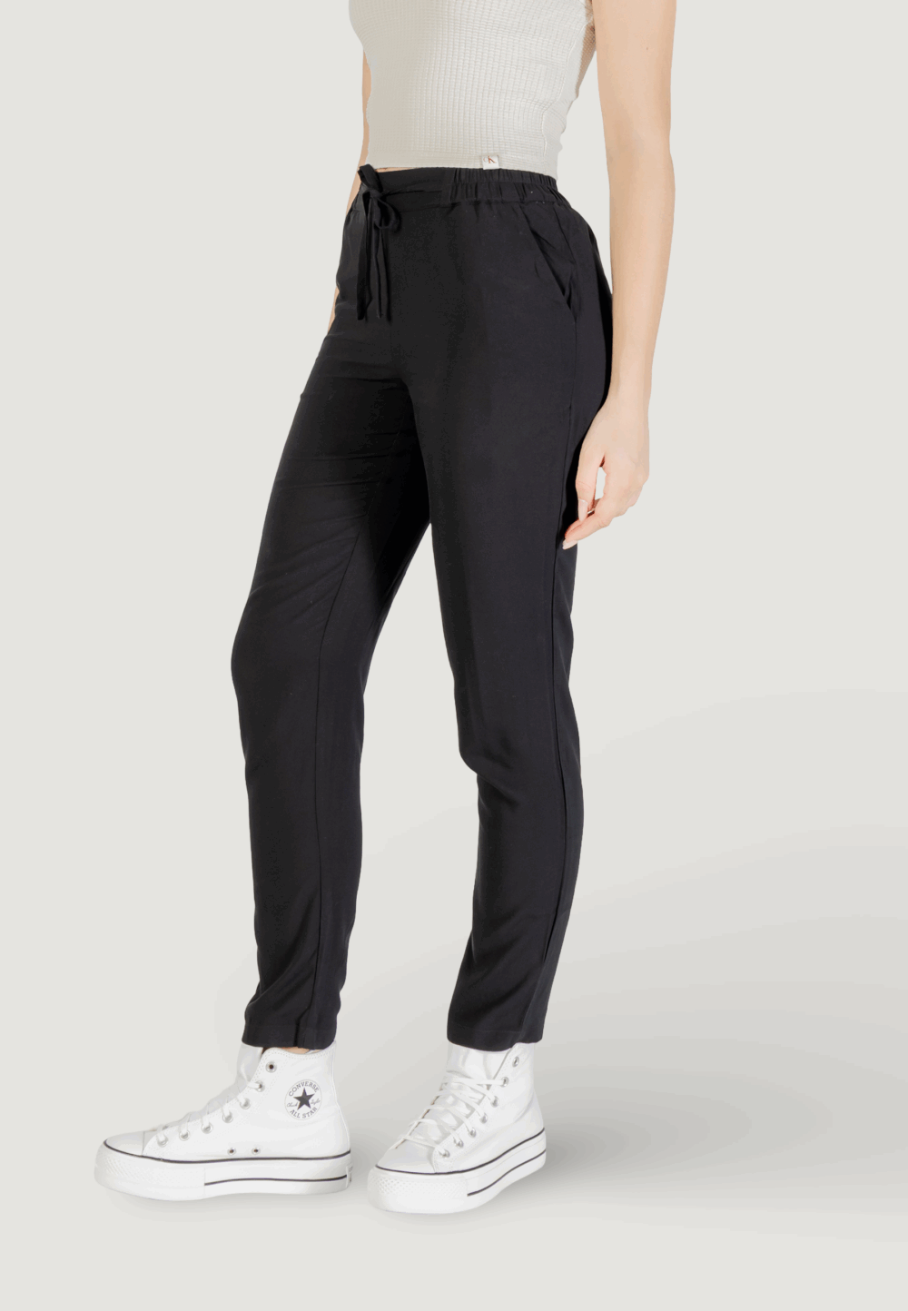 Pantaloni a sigaretta Vero Moda vmeasy joy nw loose wvn ga Nero - Foto 2