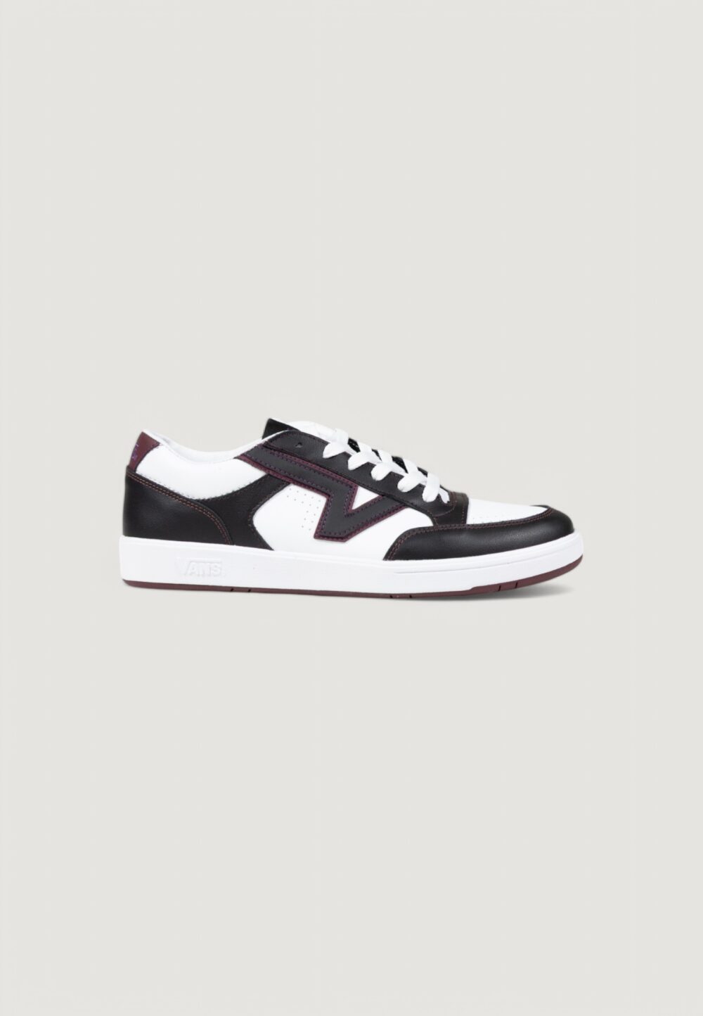 Sneakers Vans lowland Black-White - Foto 1