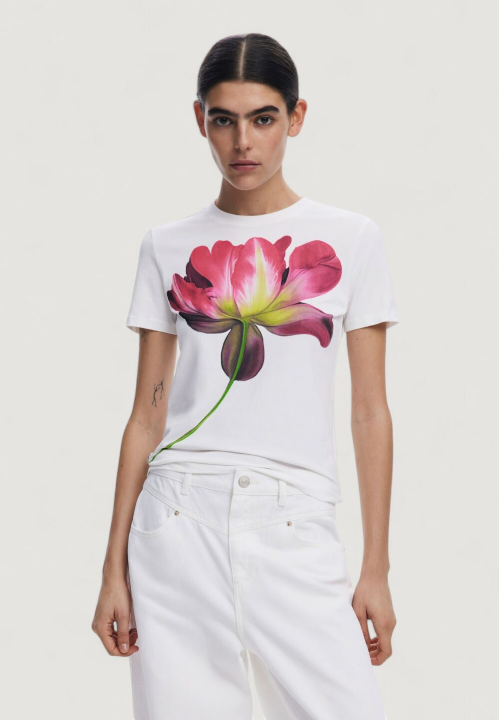 T-shirt Desigual ts_plata Bianco - Foto 1