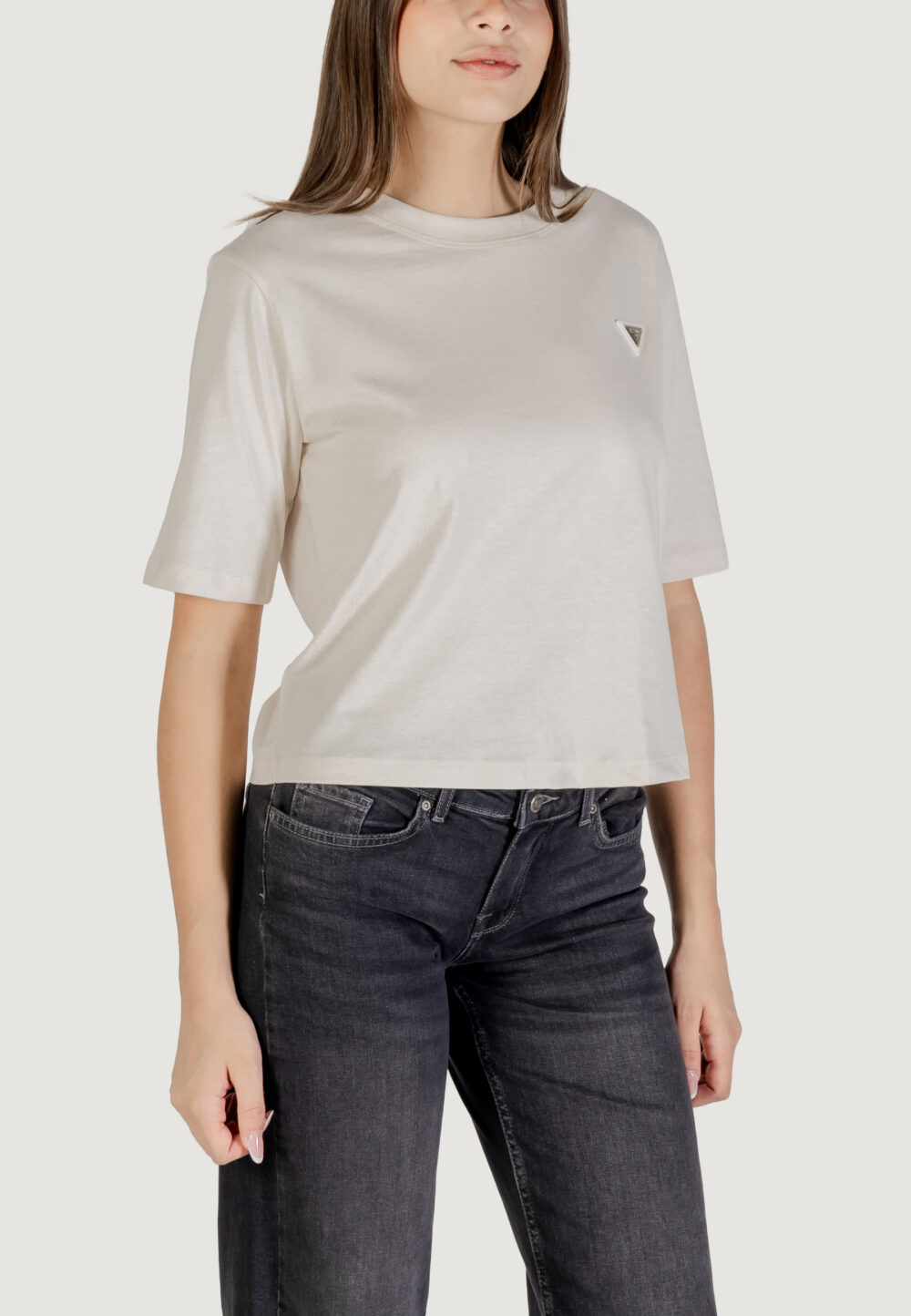 T-shirt Guess Active colette boxy tshirt Beige chiaro - Foto 2