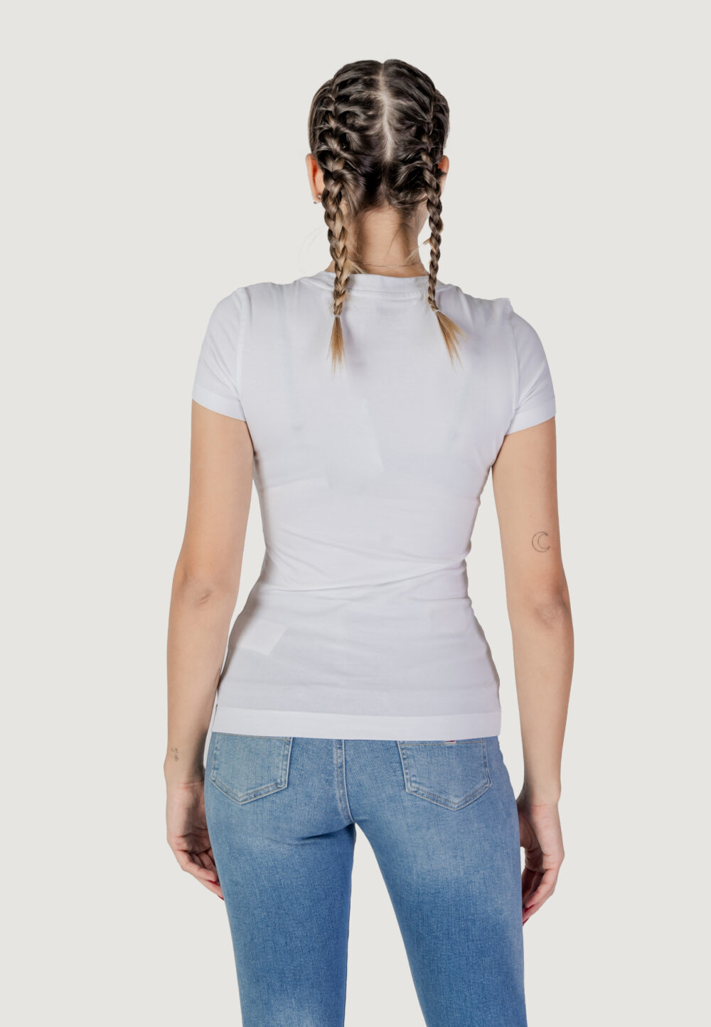 T-shirt Guess ss cn shiny triangle Bianco - Foto 4