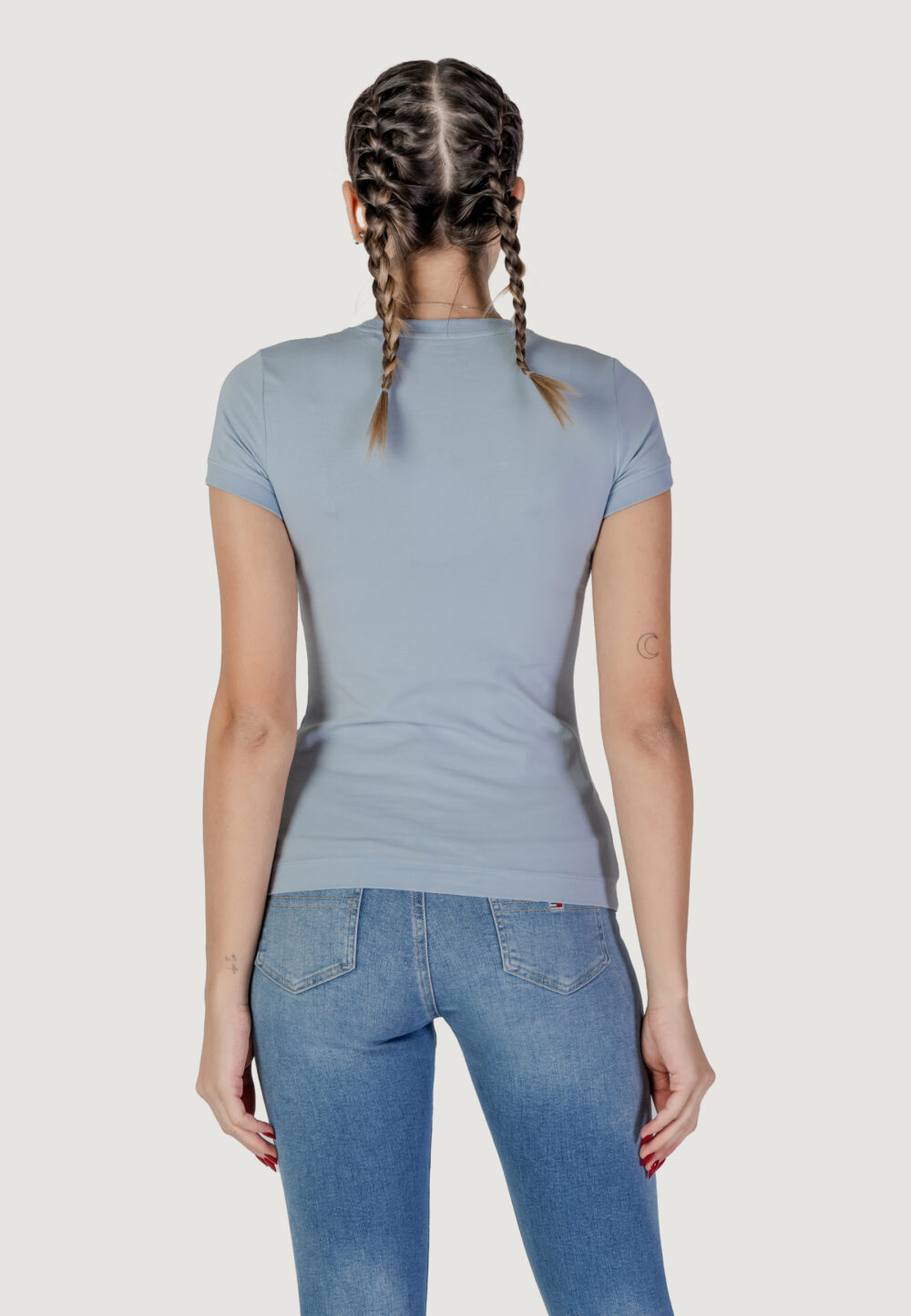 T-shirt Guess ss cn mini triangle Celeste - Foto 4
