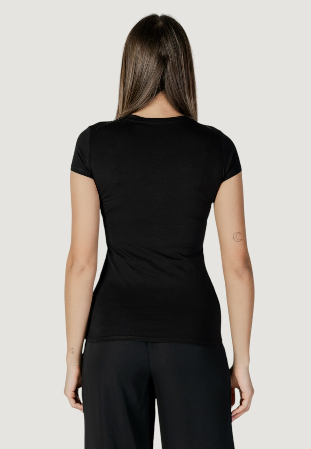 T-shirt Guess ss triangle ombre r3 Nero - Foto 4