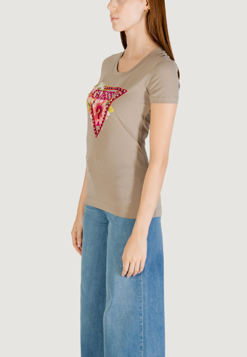 T-shirt Guess ss cn triangle beads Verde Oliva - Foto 3