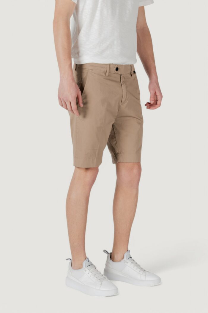 Bermuda Antony Morato mark slim fit with logoed rubber flag Beige