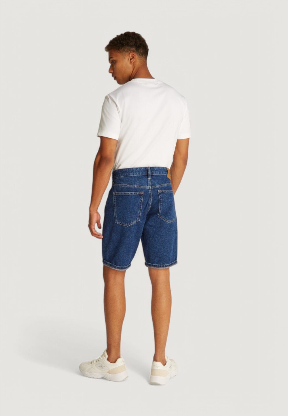 Bermuda Calvin Klein Jeans regular Denim scuro - Foto 4