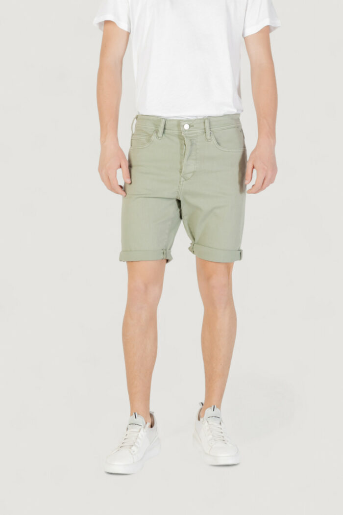 Bermuda Replay  Verde