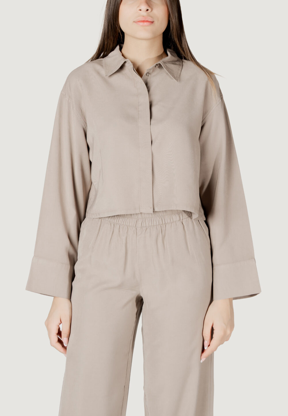 Bluse manica lunga Only onlaris life ls ope back sh shirt cc wvn Taupe - Foto 1