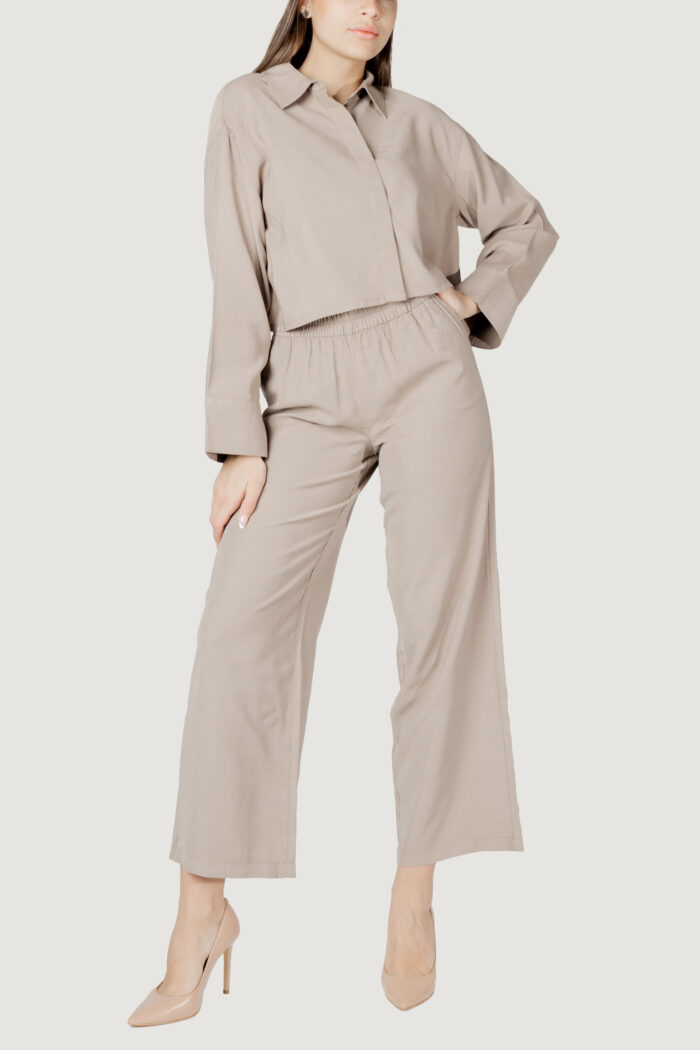 Bluse manica lunga Only onlaris life ls ope back sh shirt cc wvn Taupe