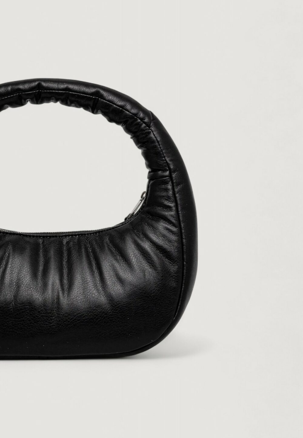Borsa Tommy Hilfiger tjw pillow shoulder Nero - Foto 3
