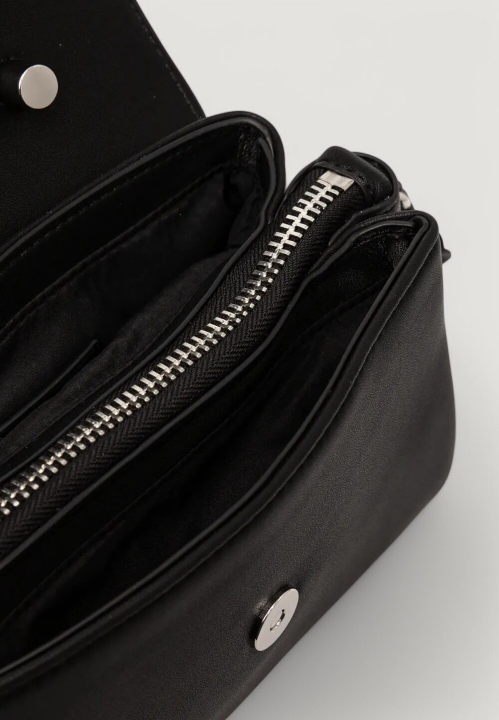 Borsa Tommy Hilfiger tjw american cool flap crossover Nero - Foto 5