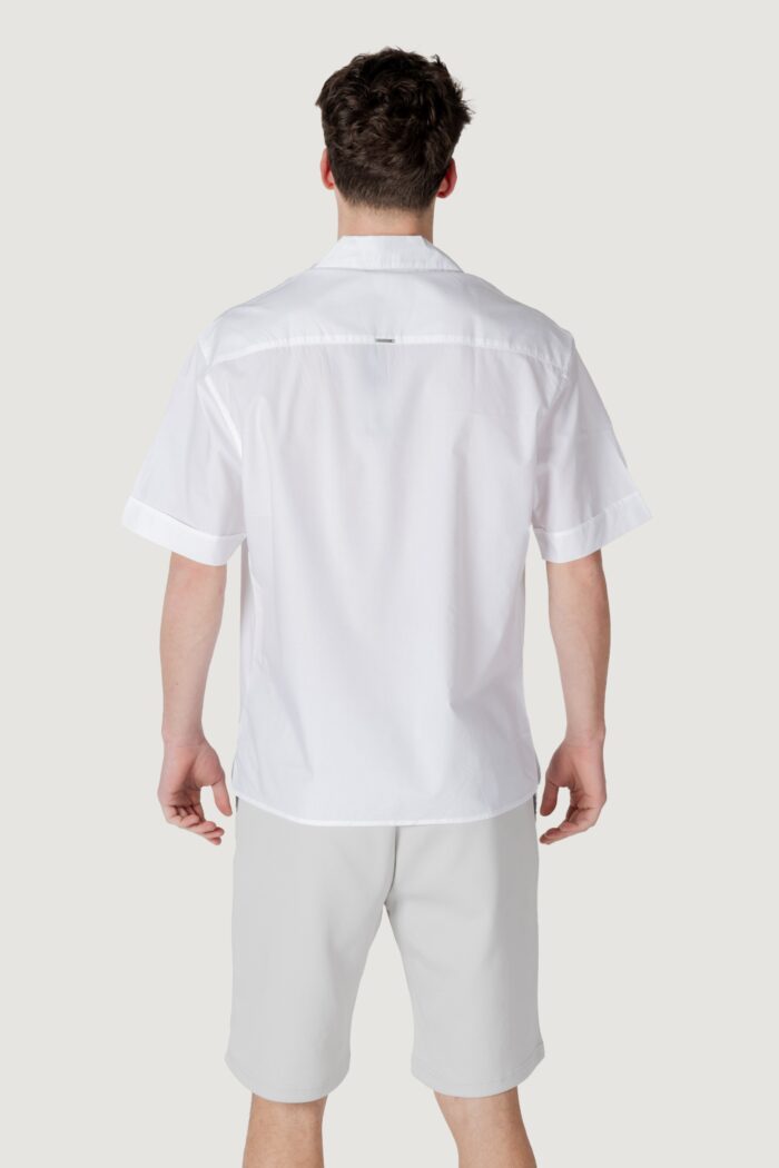 Camicia manica corta Antony Morato granada relaxed fit with logoed metal badge Bianco