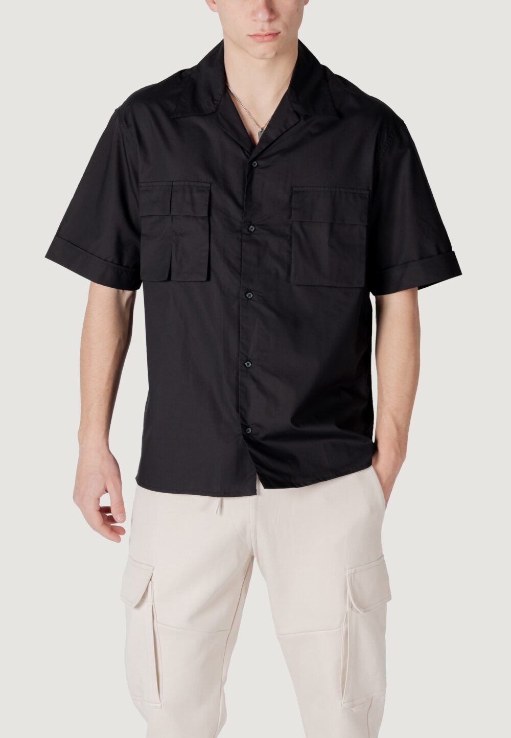 Camicia manica corta Antony Morato granada relaxed fit with logoed metal badge Nero - Foto 1