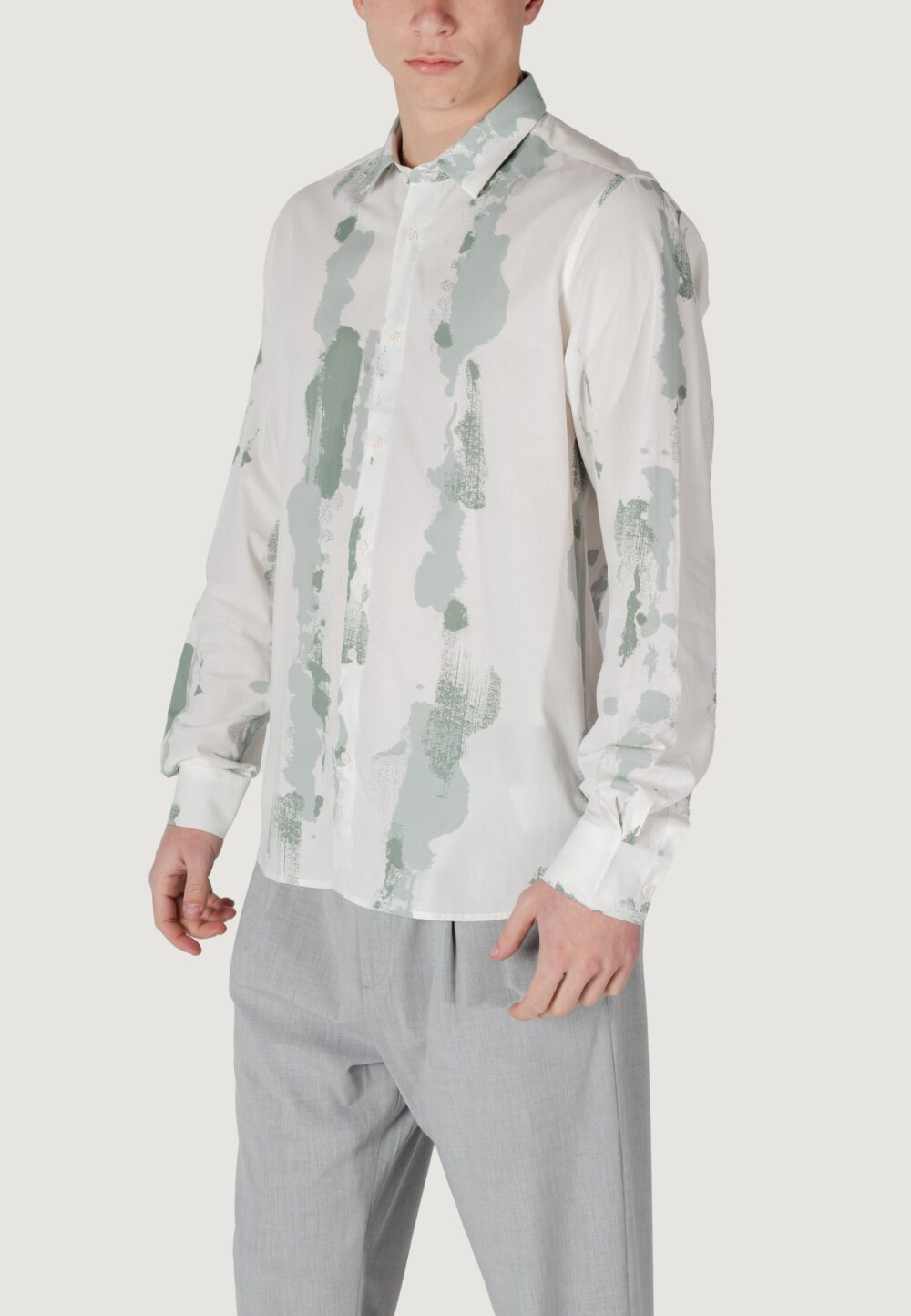 Camicia manica lunga Antony Morato barcelona regular straight fit with logoed metal badge Verde - Foto 2