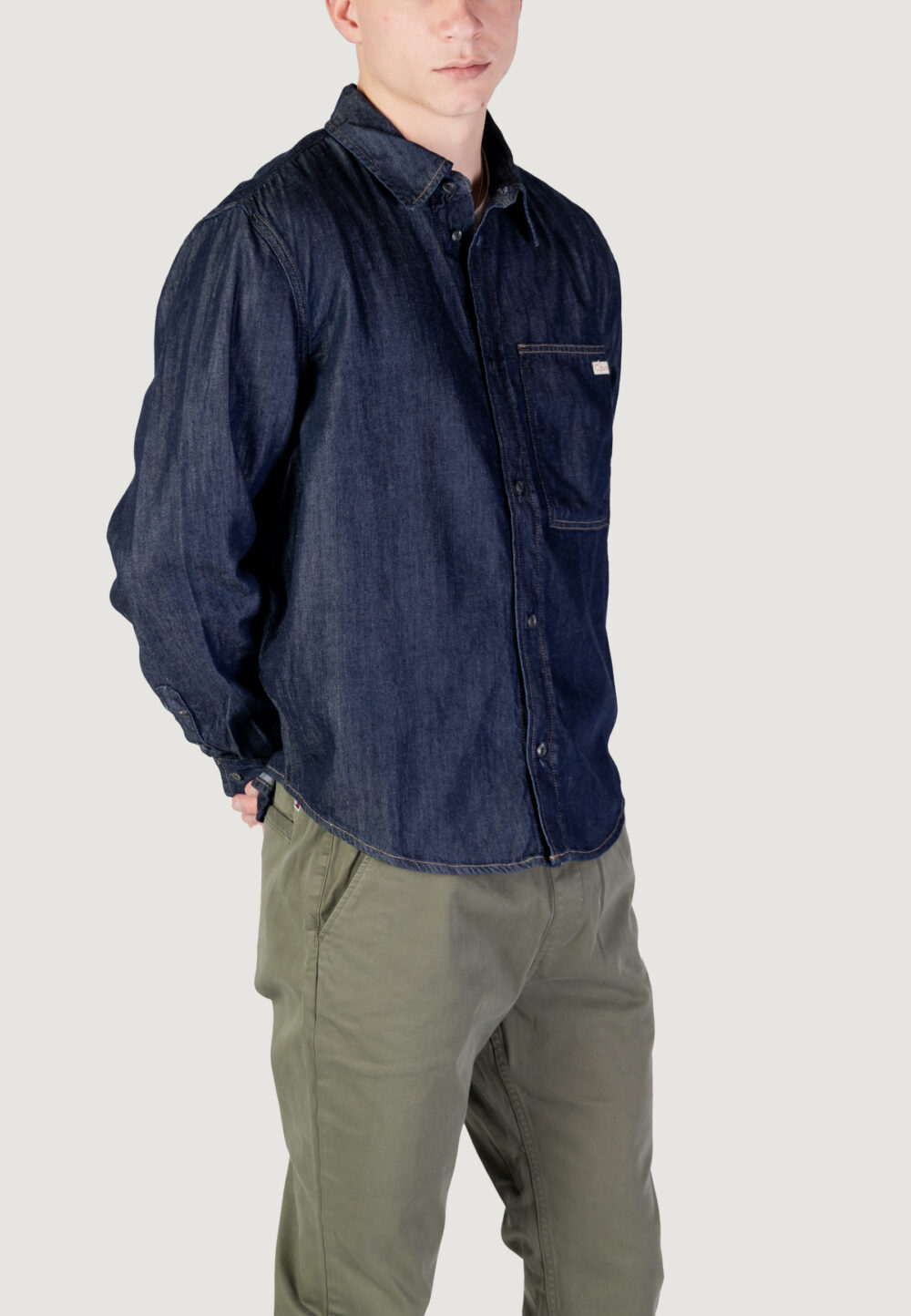 Camicia manica lunga Calvin Klein Jeans regular denim Denim scuro - Foto 3
