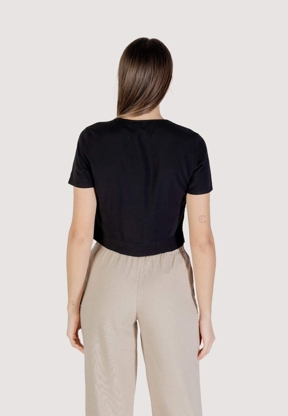 T-shirt Vero Moda vmeasy joy s/s tie wvn ga Nero - Foto 4