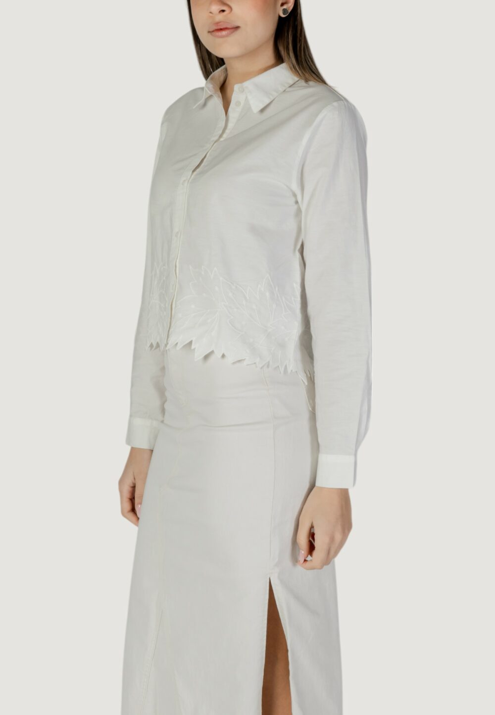 Camicia manica lunga Jacqueline de Yong jdynola l/s short shirt w. emb. wvn Bianco - Foto 2