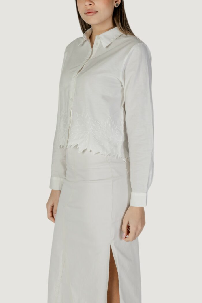 Camicia manica lunga Jacqueline de Yong jdynola l/s short shirt w. emb. wvn Bianco