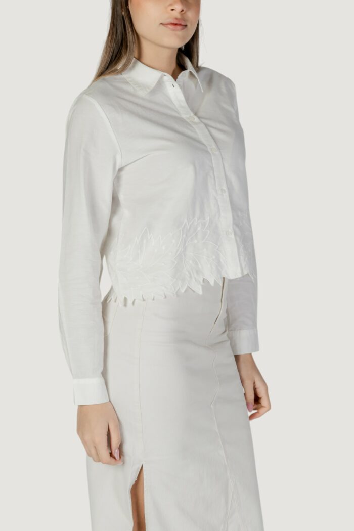 Camicia manica lunga Jacqueline de Yong jdynola l/s short shirt w. emb. wvn Bianco