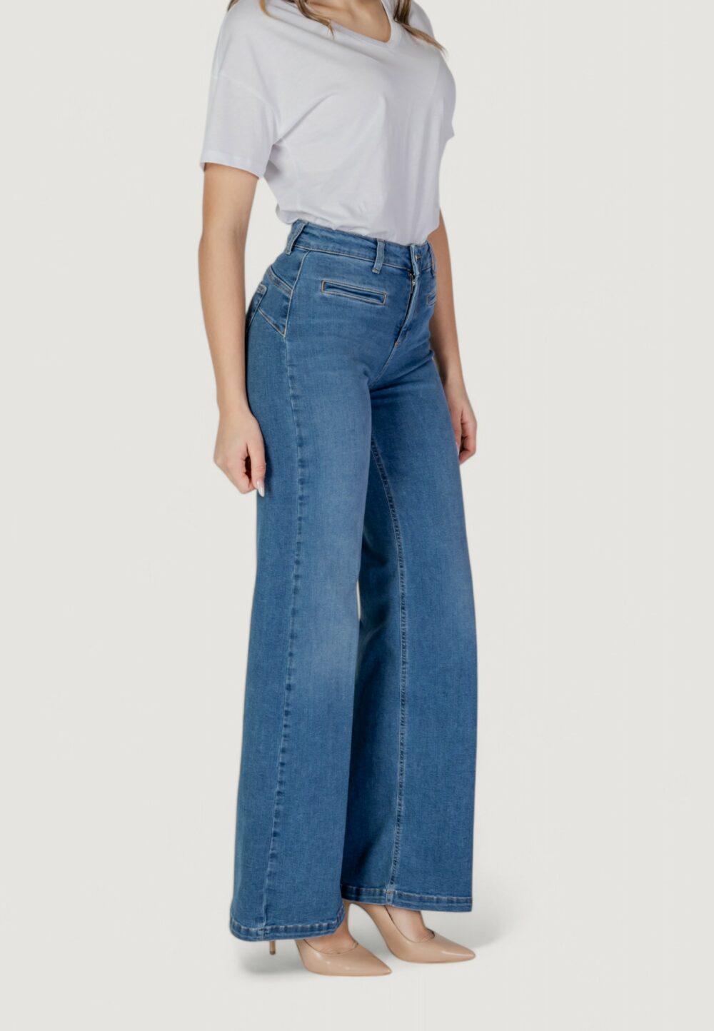 Jeans bootcut Liu-Jo ecs b.up parfait flare h.w. Denim chiaro - Foto 3