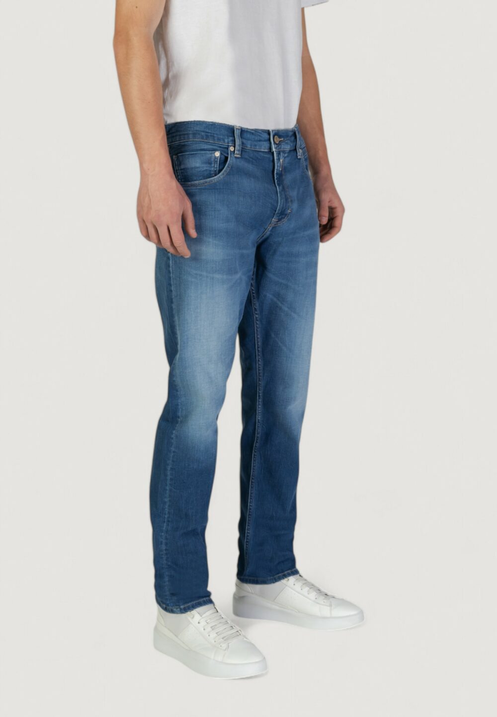 Jeans Tapered Replay Denim - Foto 4