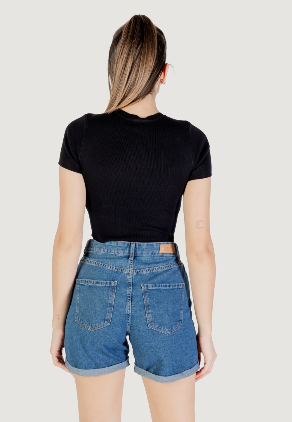 Maglia in filo manica corta Jacqueline de Yong jdycirkeline s/s crop top knt noos Nero - Foto 4