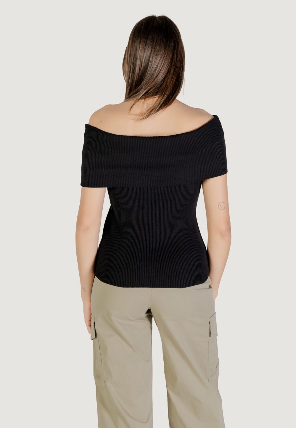 Maglia in filo manica corta Only onlelectra life ss off shoulder knt Nero - Foto 4