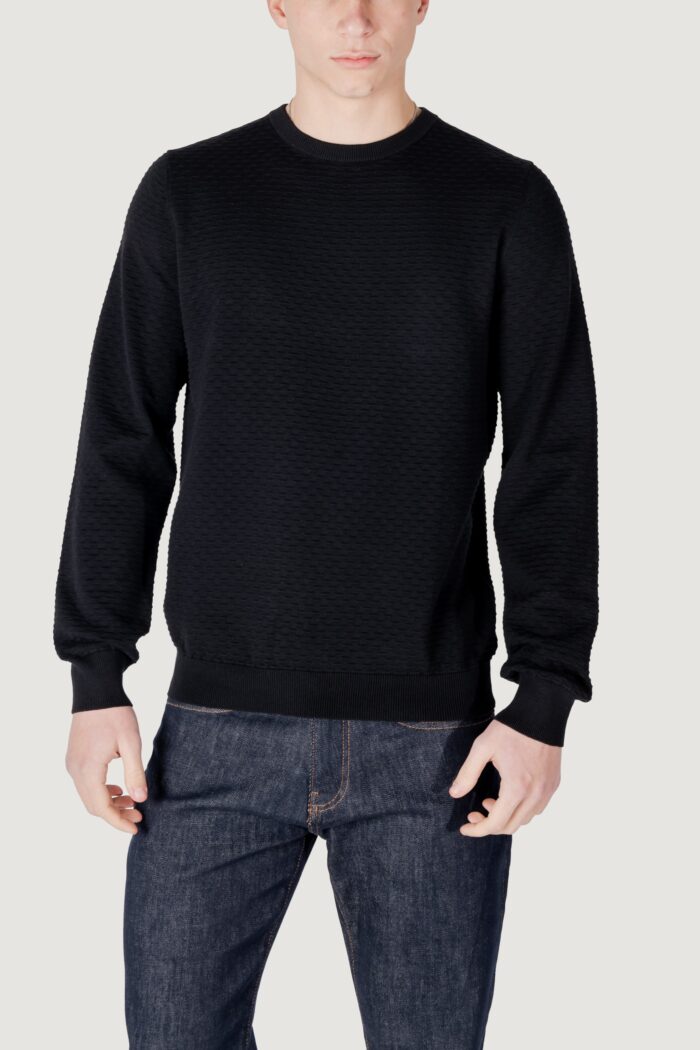 Maglia Antony Morato regular fit with logoed metal badge Nero