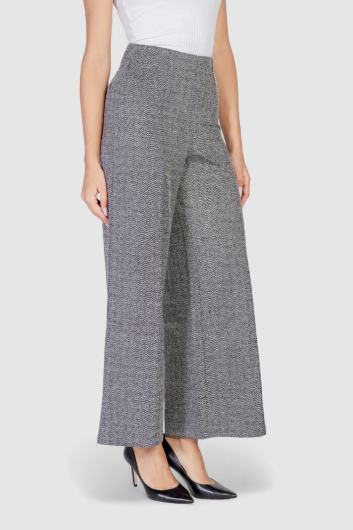 Pantaloni a palazzo ICHI ihkate jacquard Nero