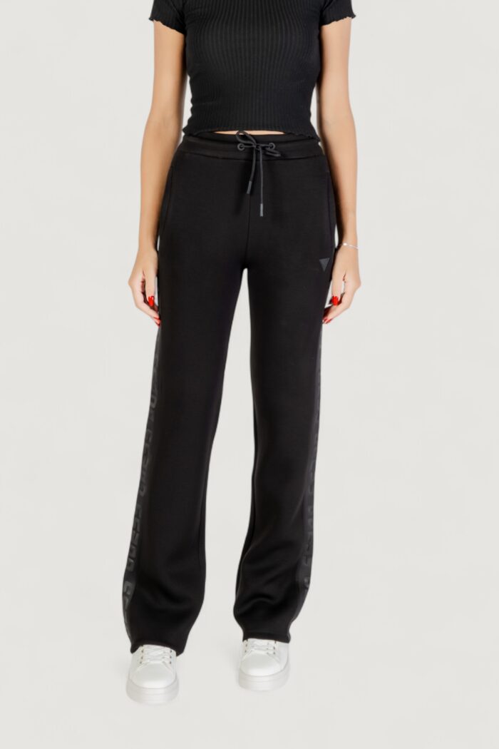 Pantaloni regular Guess Active brenda scuba straight leg pant Nero