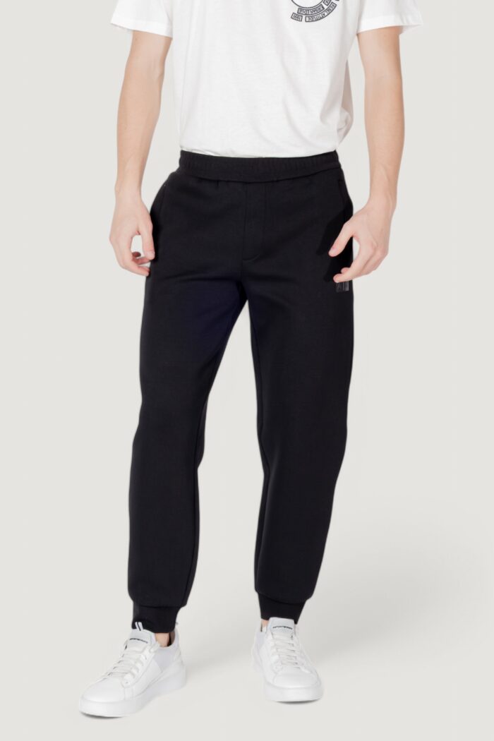 Pantaloni sportivi Armani Exchange  Nero