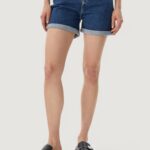 Shorts Calvin Klein Jeans mom short Denim scuro - Foto 1