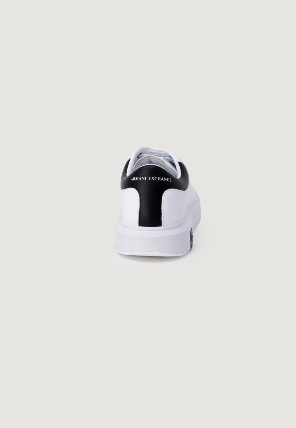 Sneakers Armani Exchange imballo originale danneggiato - prodotto integro Bianco - Foto 4