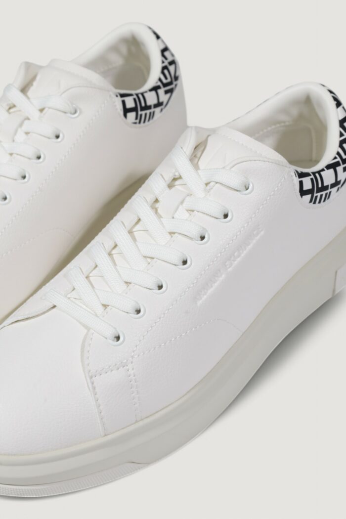 Sneakers Armani Exchange  Bianco – Nero