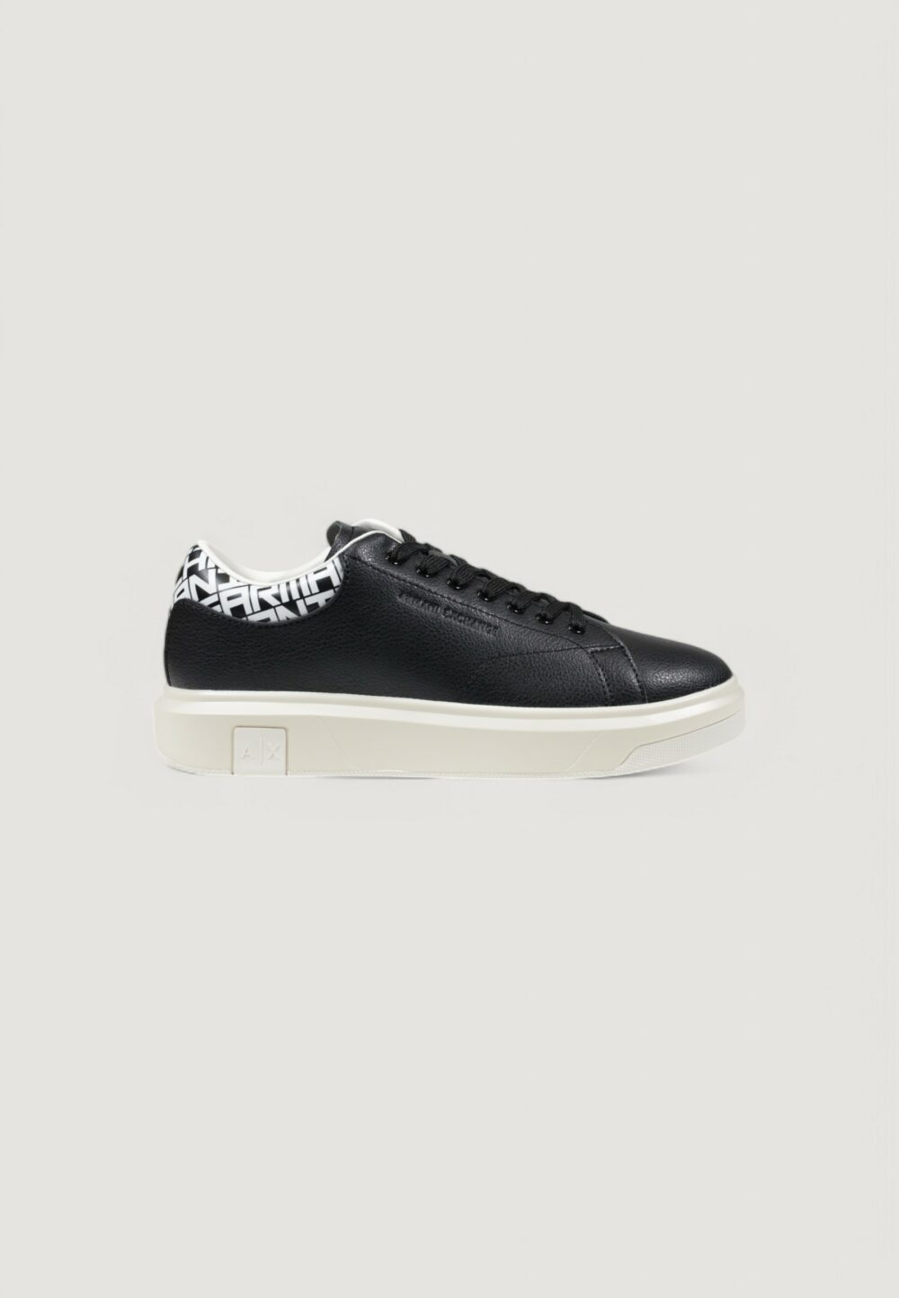 Sneakers Armani Exchange Black-White - Foto 1