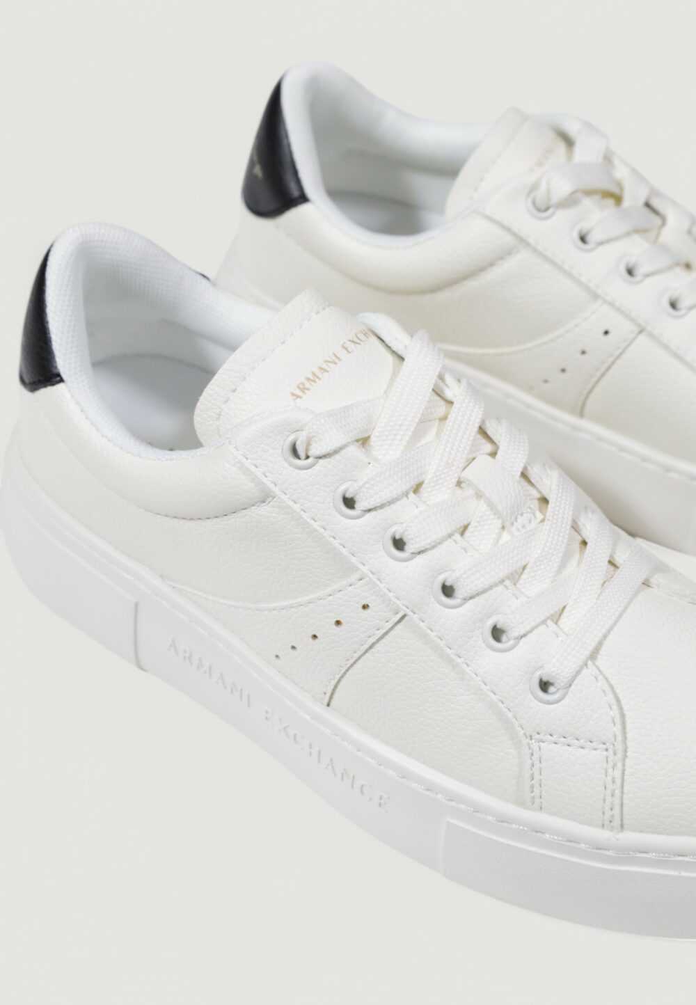Sneakers Armani Exchange Nero - Foto 2
