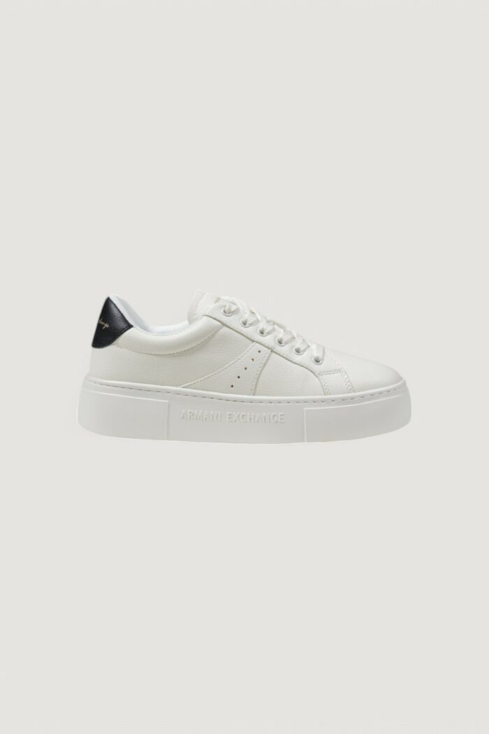 Sneakers Armani Exchange  Nero