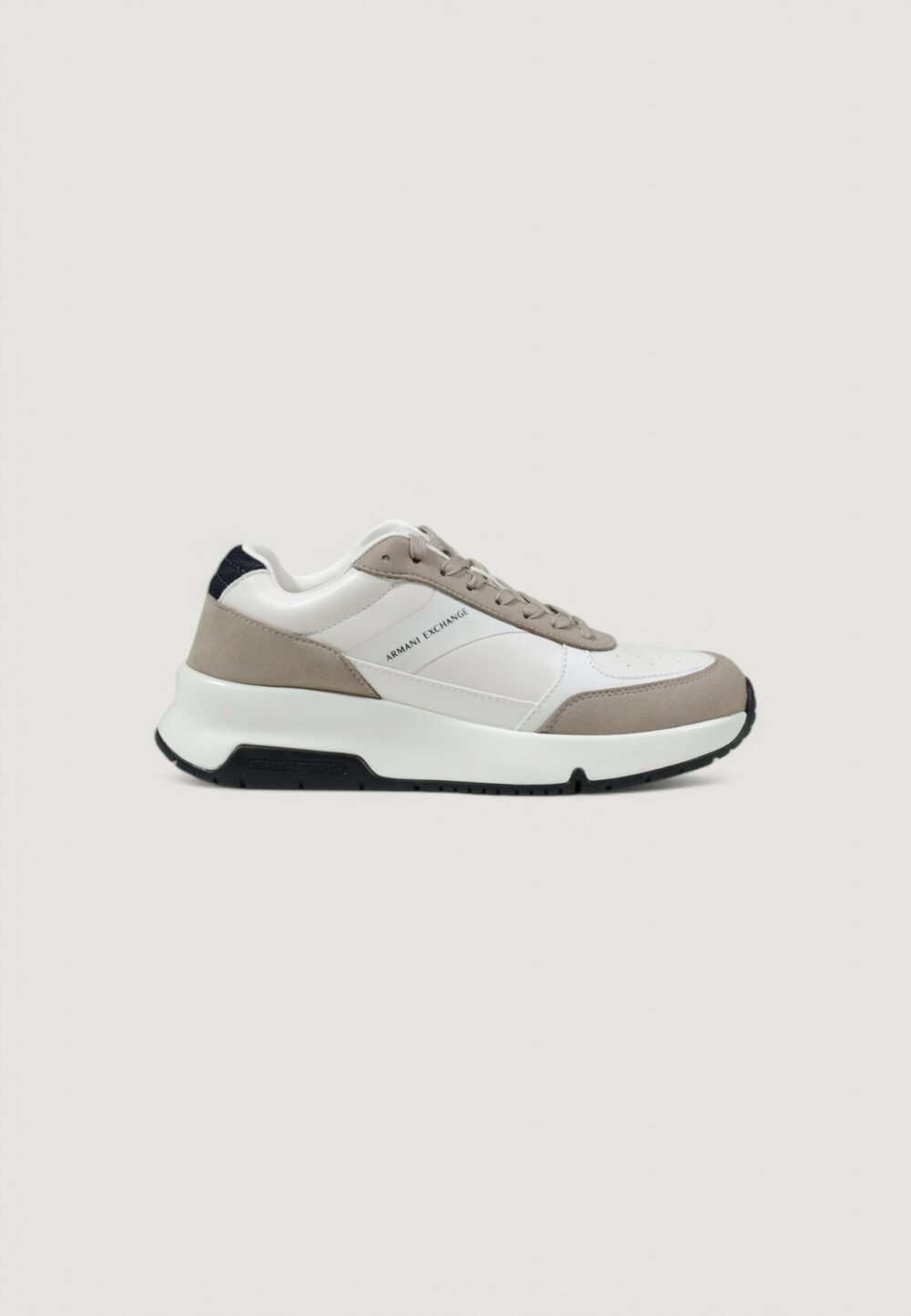 Sneakers Armani Exchange Taupe - Foto 1