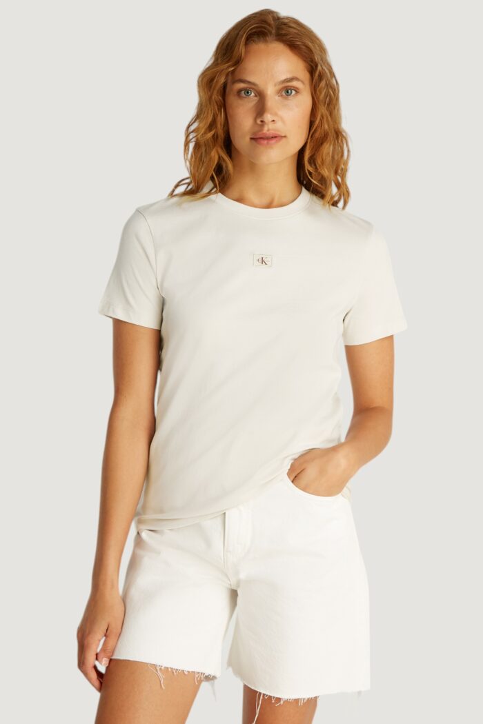 T-shirt Calvin Klein Jeans woven label regular Beige chiaro