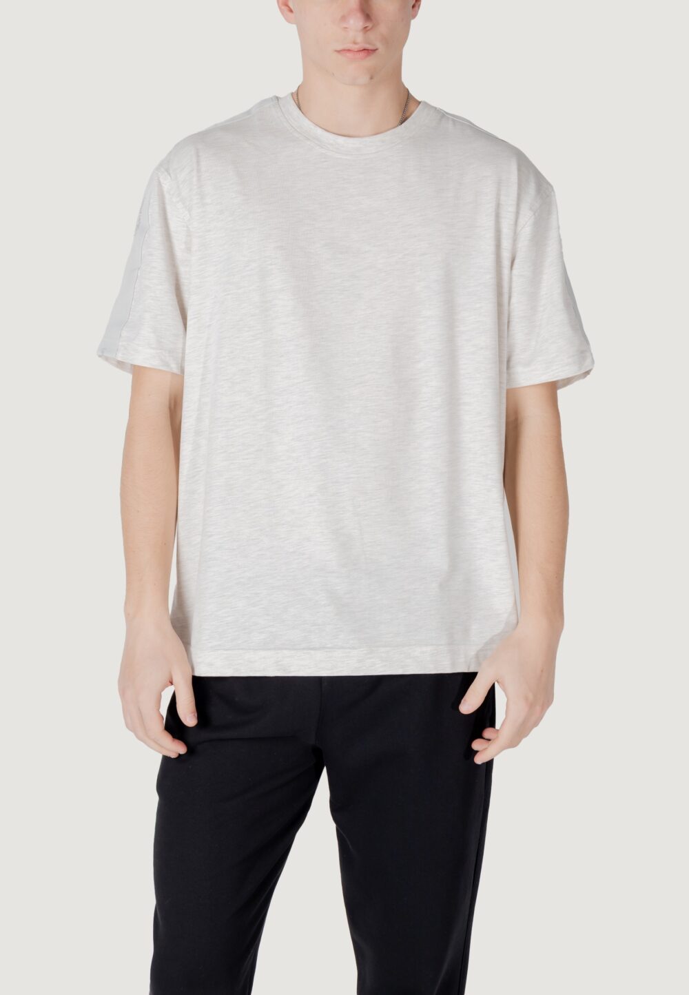 T-shirt Calvin Klein Sport s/s t-shirt Grigio Chiaro - Foto 1