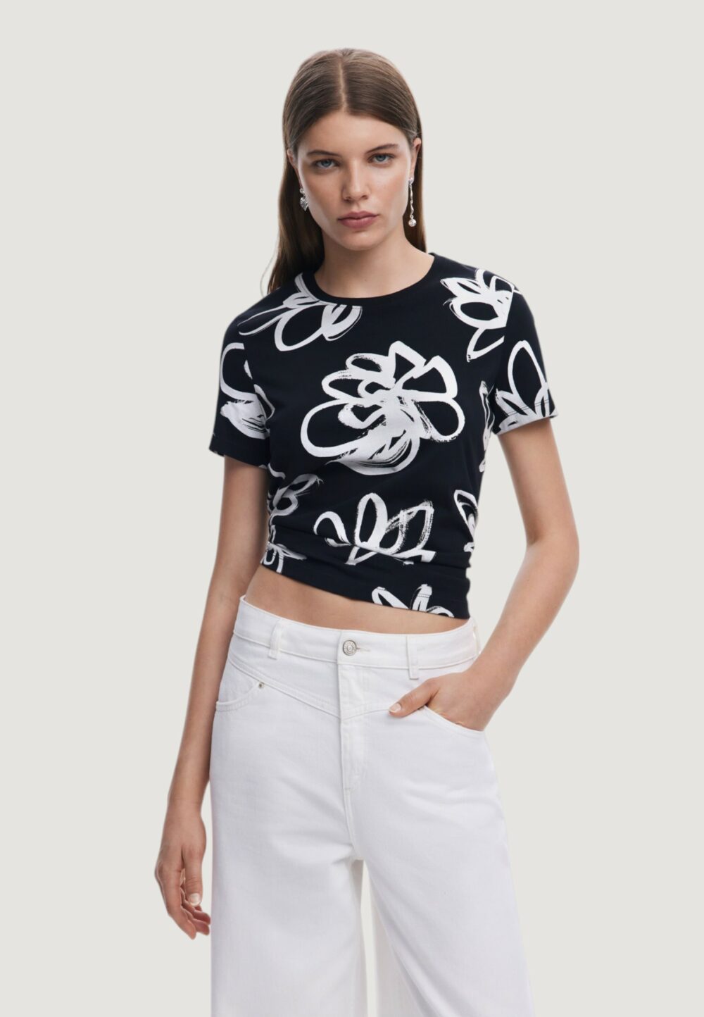 T-shirt Desigual ts_colorado Nero - Foto 2