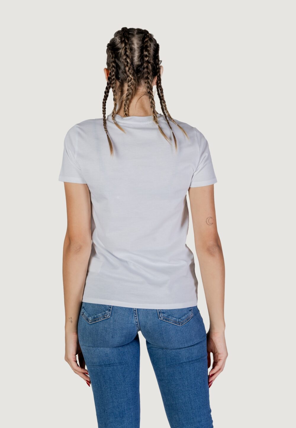 T-shirt Guess ss script lace logo Bianco - Foto 3