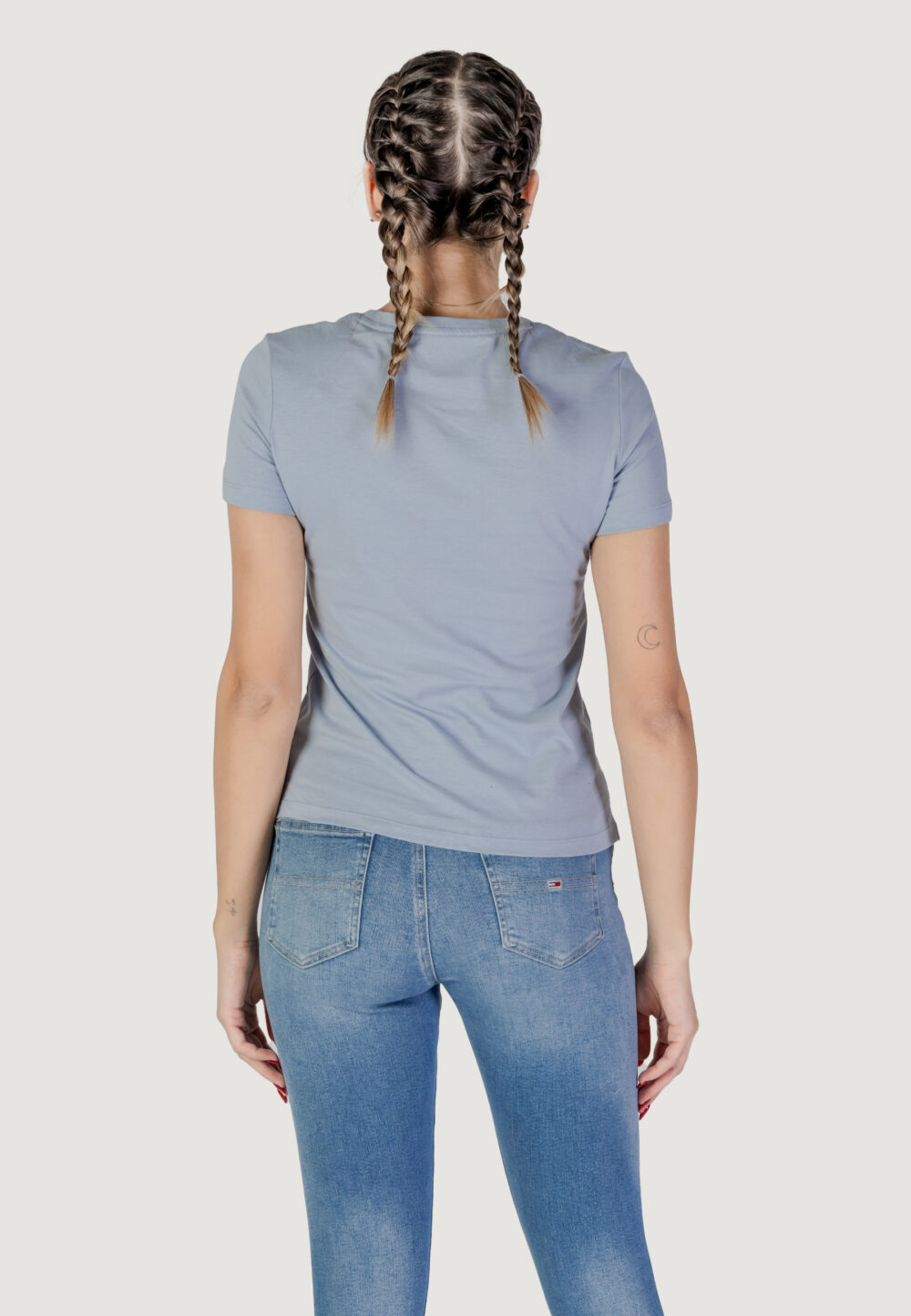 T-shirt Guess ss cn original tee Celeste - Foto 4
