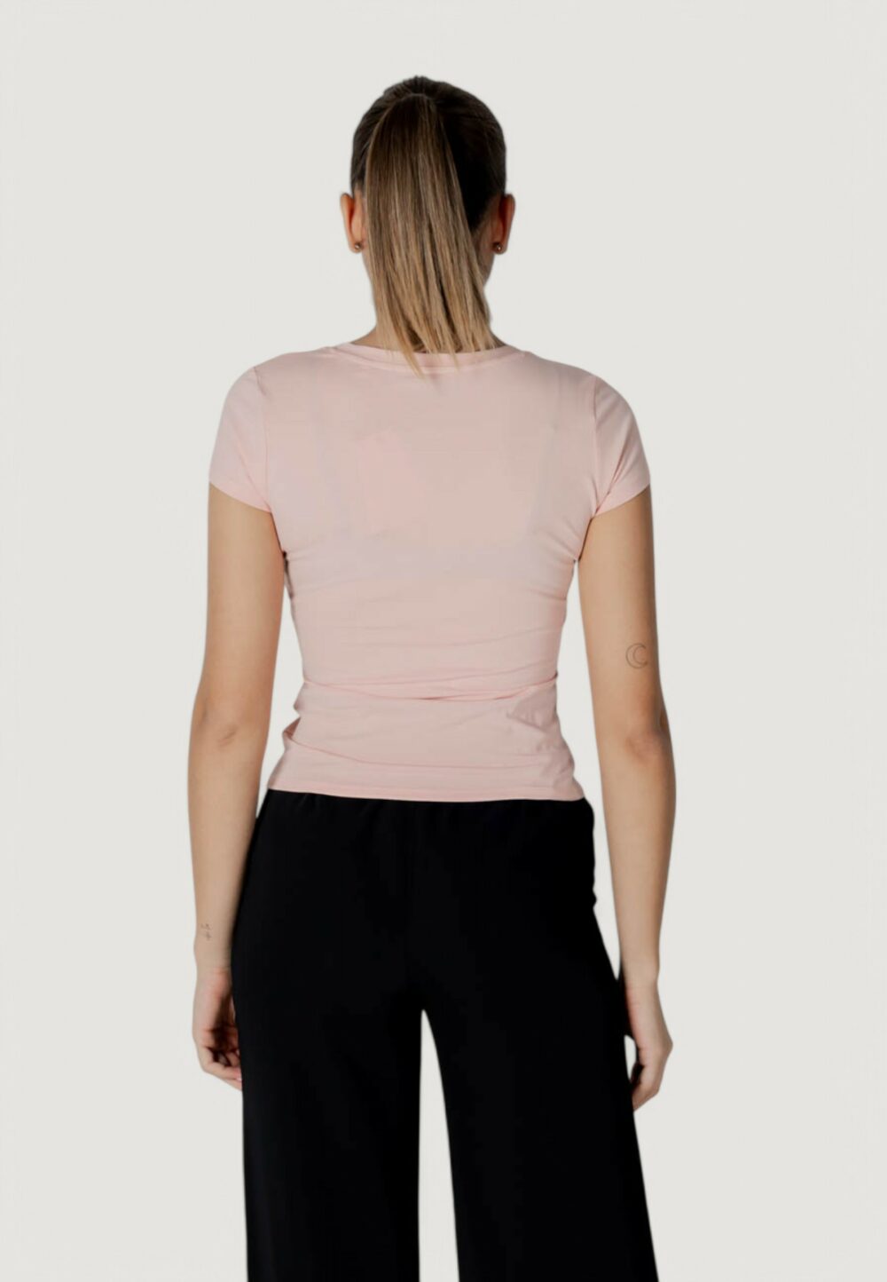 T-shirt Guess ss pony hair logo r5 Rosa - Foto 5
