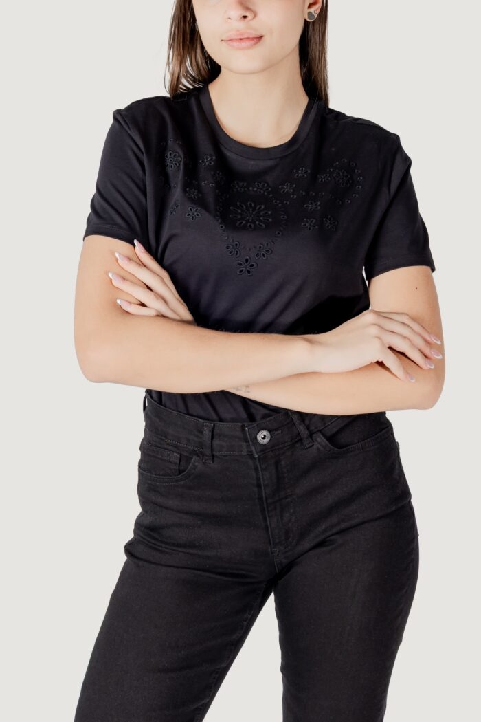 T-shirt Jacqueline de Yong jdycif s/s broderie anglaise top jrs Nero