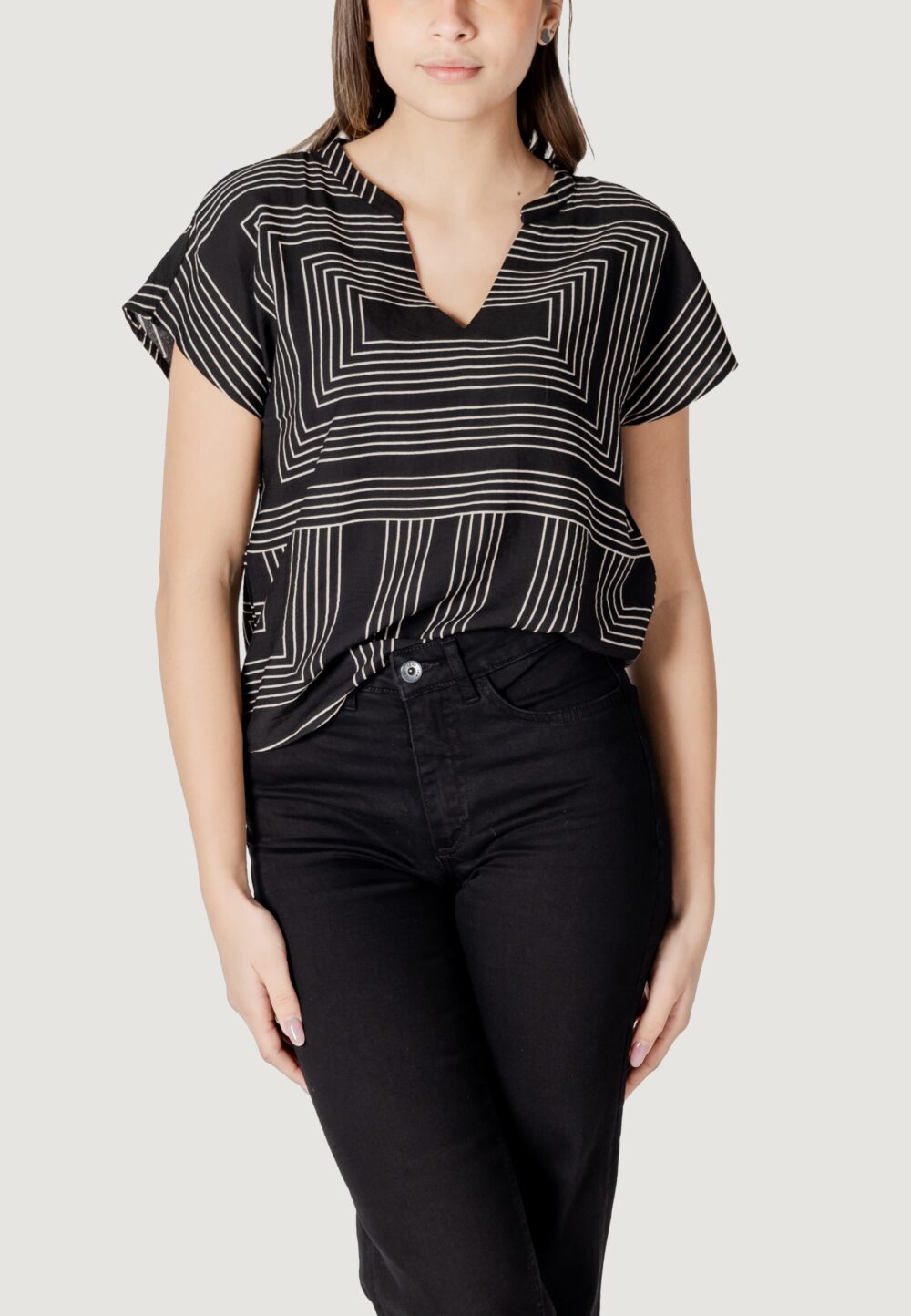 T-shirt Jacqueline de Yong jdypepper s/s top wvn dia Nero - Foto 1