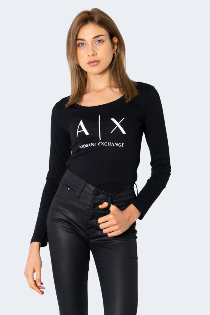 T-shirt manica lunga Armani Exchange  Nero