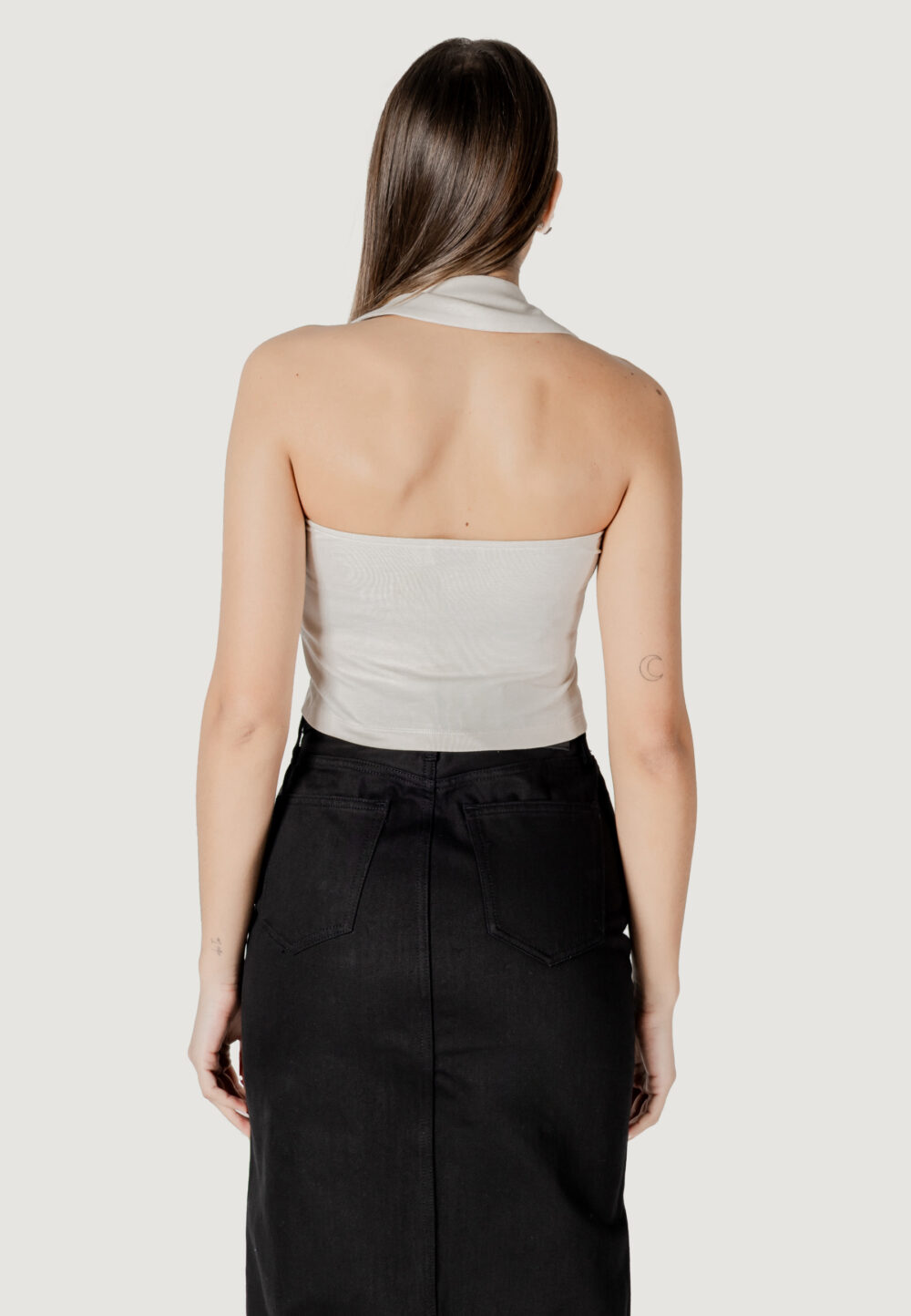 Top Calvin Klein Jeans halterneck polo collar top Beige chiaro - Foto 4