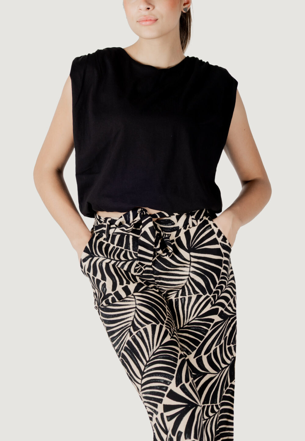 Top Jacqueline de Yong jdymara s/l bubble top jrs Nero - Foto 1